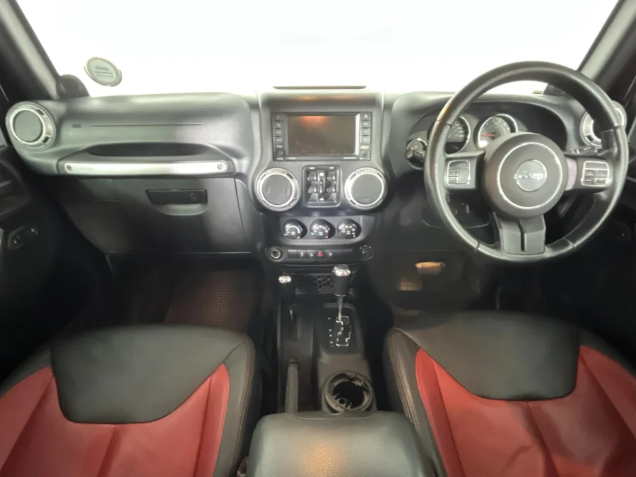 Used 2013 Jeep Wrangler Unlimited Sahara 3.6L 75th Anniversary Edition - WeBuyCars The Dome