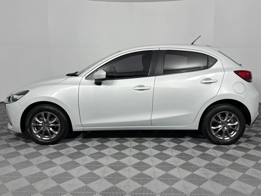 Used 2021 Mazda Mazda2 1.5 Dynamic auto - WeBuyCars Richmond Used 2021 Mazda Mazda2 1.5 Dynamic auto - WeBuyCars Richmond