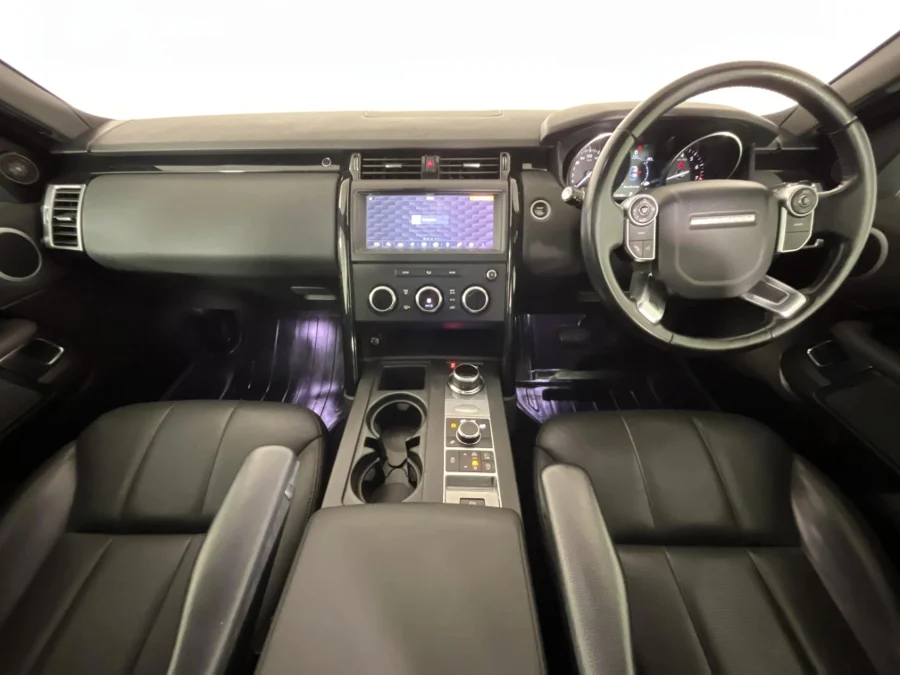 Used 2018 Land Rover Discovery SE Si4 - WeBuyCars The Dome