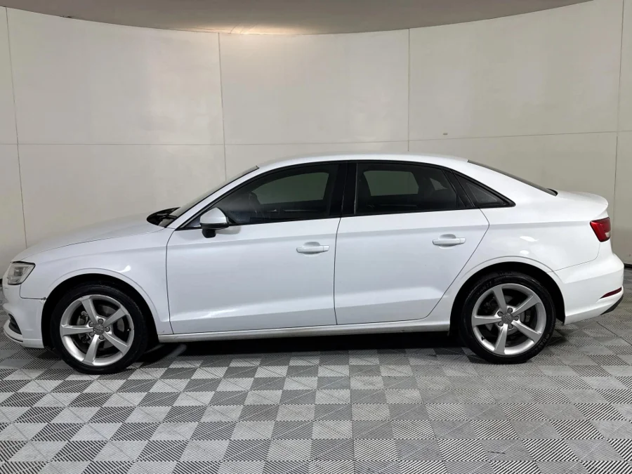 Used 2018 Audi A3 sedan 30TFSI S line - WeBuyCars Midstream