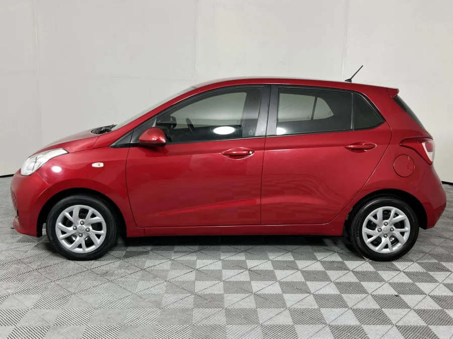 Used 2019 Hyundai Grand i10 1.0 Motion - WeBuyCars JHB South Used 2019 Hyundai Grand i10 1.0 Motion - WeBuyCars JHB South