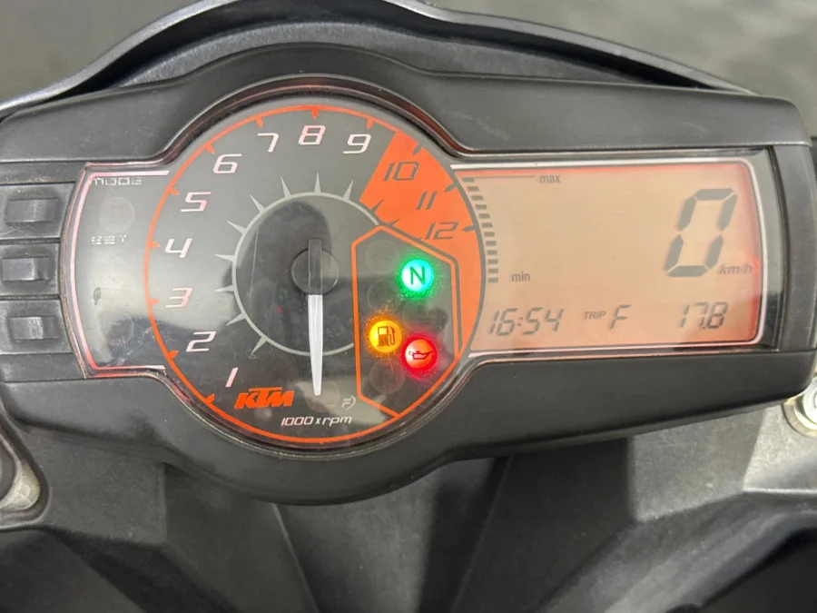Used 2012 KTM Super Moto 990 Supermoto T - WeBuyCars Midstream Used 2012 KTM Super Moto 990 Supermoto T - WeBuyCars Midstream