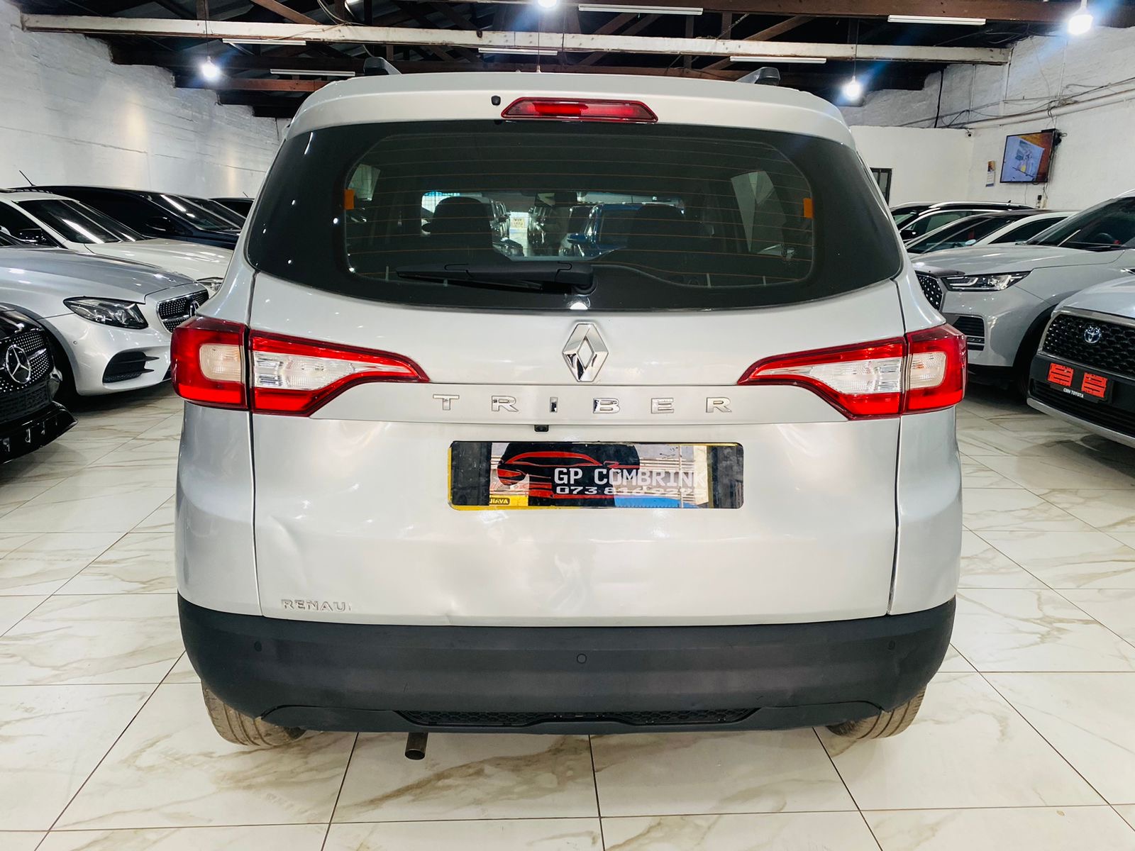 Used 2022 Renault Triber 1.0 Intens auto
