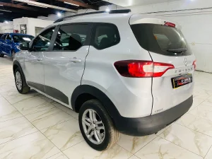 Thumbnail 10