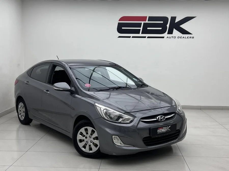 Used 2015 Hyundai Accent sedan 1.6 Fluid auto - EBK Auto Used 2015 Hyundai Accent sedan 1.6 Fluid auto - EBK Auto