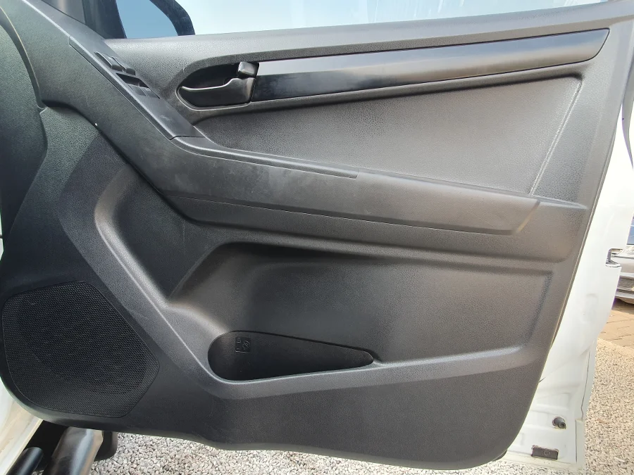 Preloaded Image 16