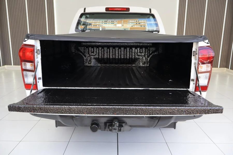 Used 2022 Isuzu D-Max Gen 6 250 double cab Hi-Ride manual - Golden Era Motors Used 2022 Isuzu D-Max Gen 6 250 double cab Hi-Ride manual - Golden Era Motors