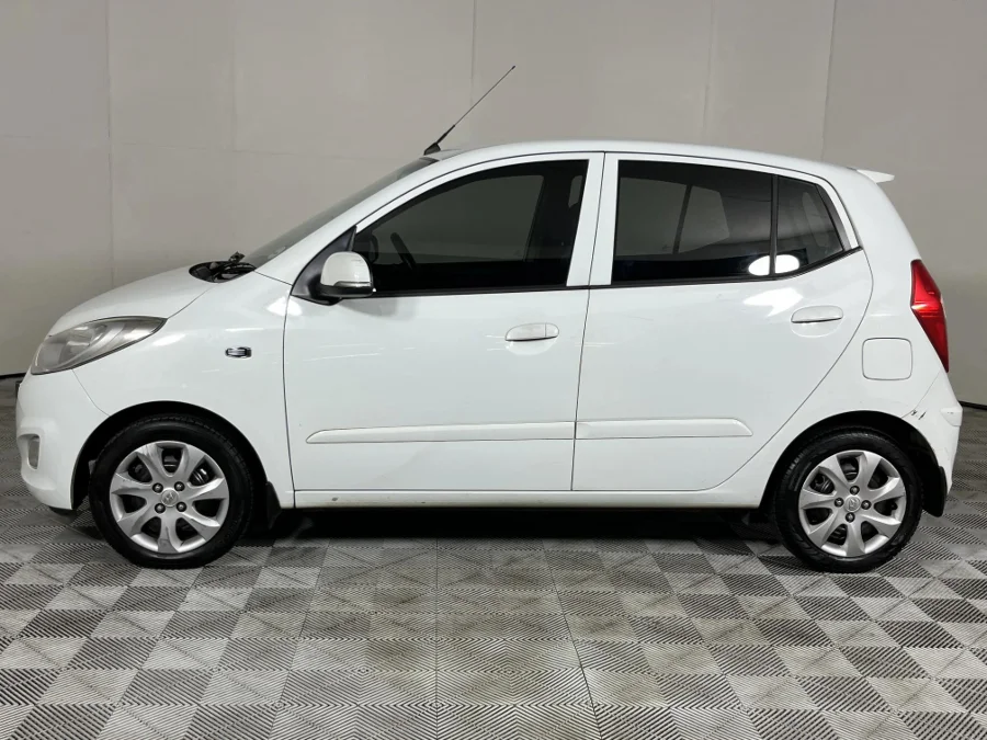Used 2013 Hyundai i10 1.25 Fluid - WeBuyCars The Dome