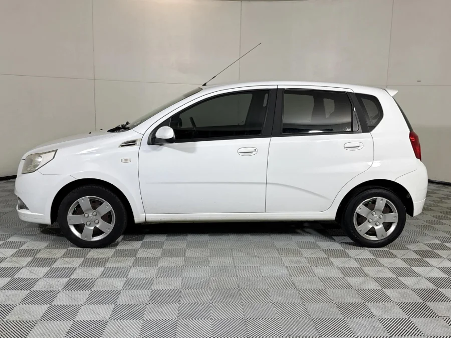 Used 2011 Chevrolet Aveo 1.6 LS hatch - WeBuyCars Midstream