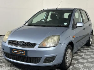 Used 2007 Ford Fiesta 1.6i 5-door Ambiente auto Used 2007 Ford Fiesta 1.6i 5-door Ambiente auto