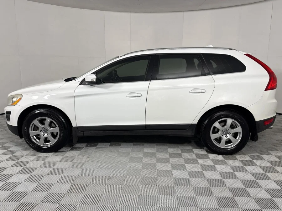 Used 2010 Volvo XC60 2.4D DRIVe - WeBuyCars Gqeberha