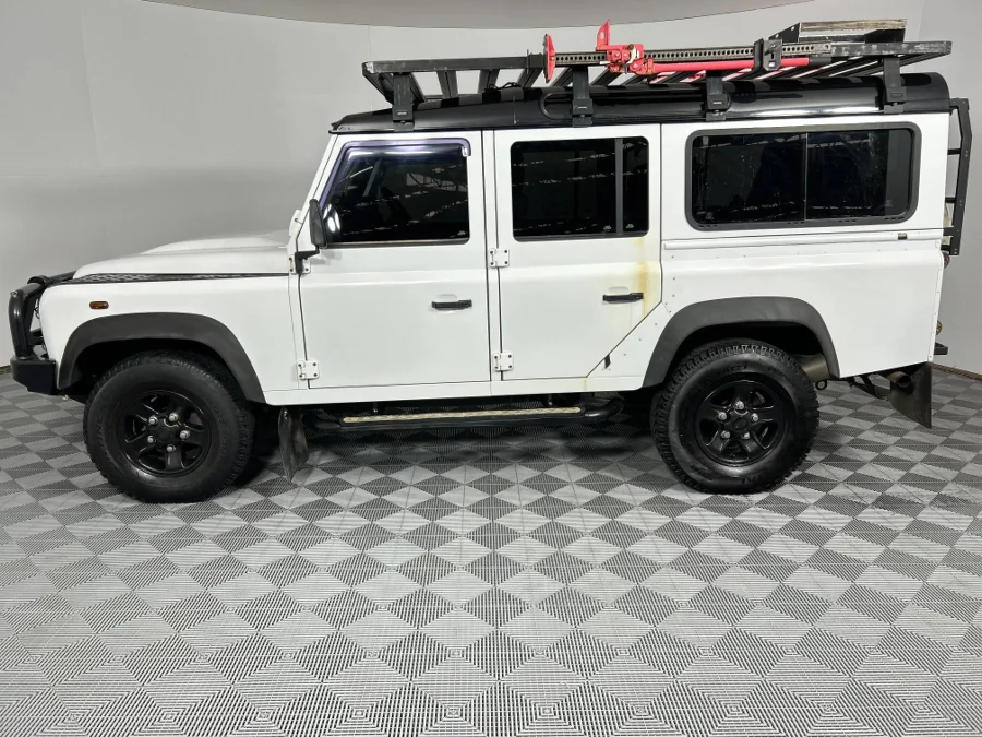 Used 2013 Land Rover Defender 110 TD station wagon S - WeBuyCars Richmond Used 2013 Land Rover Defender 110 TD station wagon S - WeBuyCars Richmond
