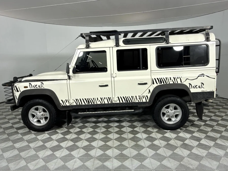Used 2010 Land Rover Defender 110 TD multi-purpose - WeBuyCars Lansdowne Used 2010 Land Rover Defender 110 TD multi-purpose - WeBuyCars Lansdowne