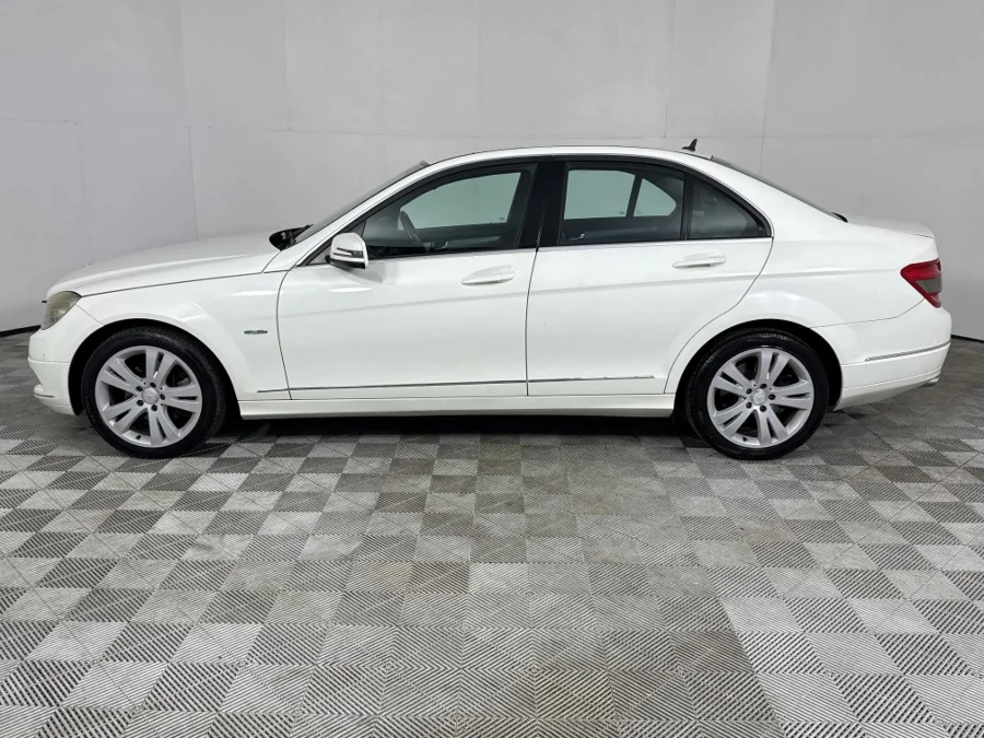 Used 2010 Mercedes-Benz C-Class C220CDI Avantgarde - WeBuyCars George Used 2010 Mercedes-Benz C-Class C220CDI Avantgarde - WeBuyCars George