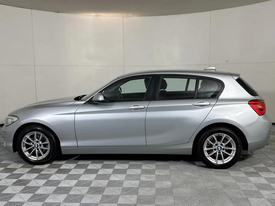 Used 2015 BMW 1 Series 118i 5-door Urban auto - WeBuyCars Midstream Used 2015 BMW 1 Series 118i 5-door Urban auto - WeBuyCars Midstream