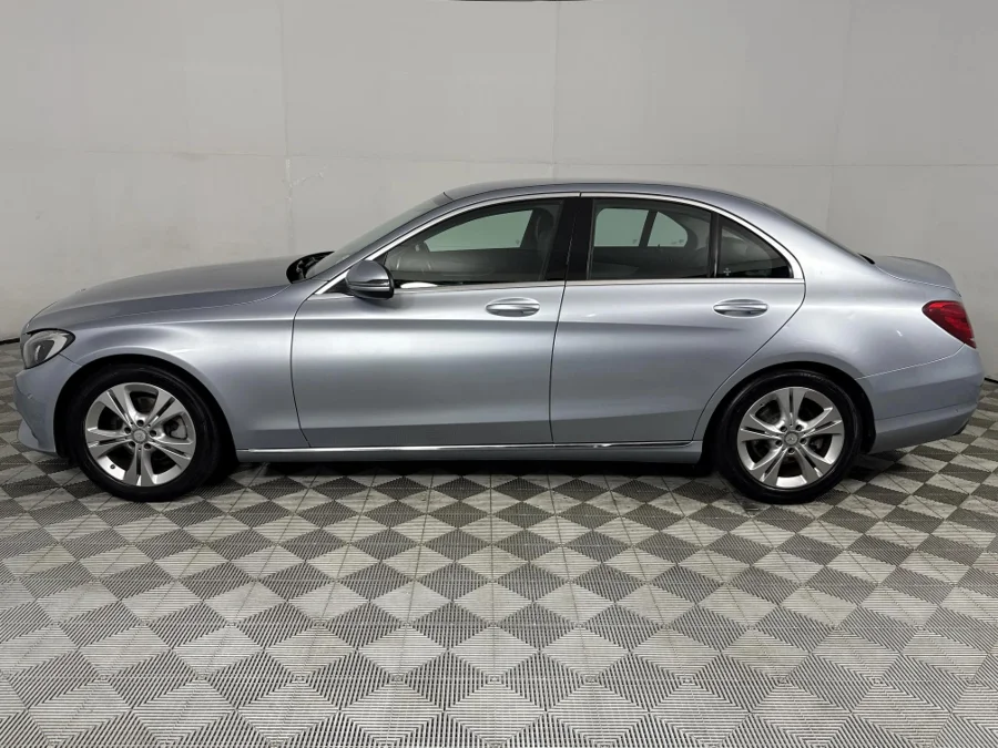 Used 2016 Mercedes-Benz C-Class C180 auto - WeBuyCars Lansdowne