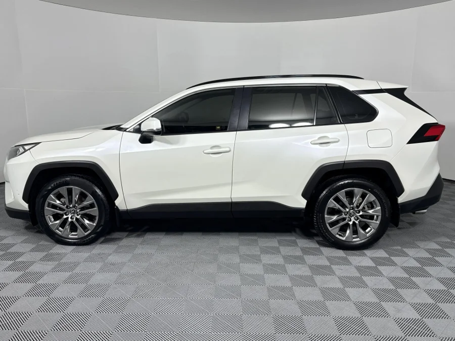 Used 2020 Toyota RAV4 2.0 GX auto - WeBuyCars Montana