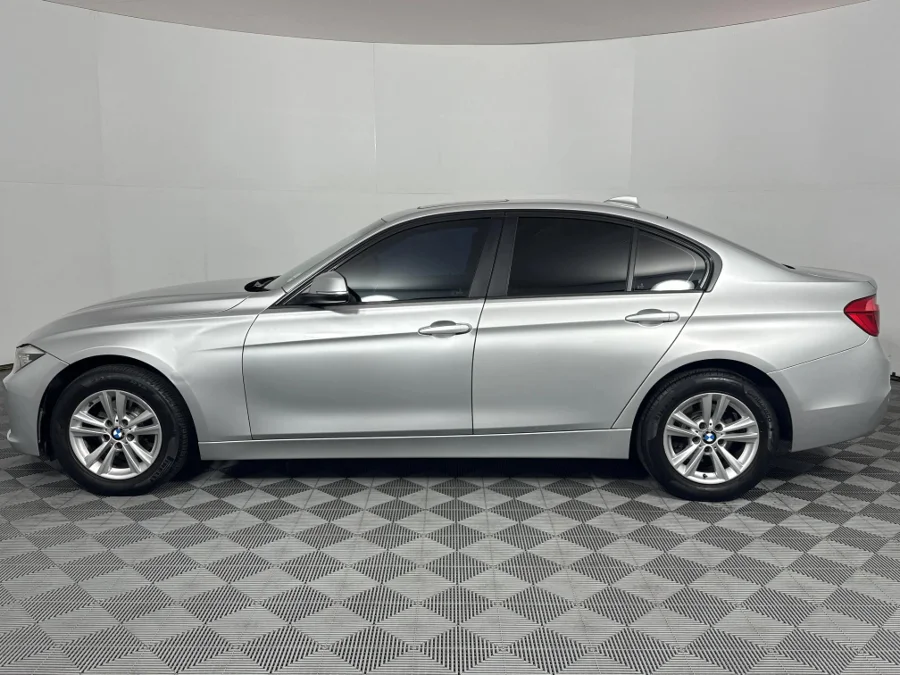 Used 2017 BMW 3 Series 320i sports-auto - WeBuyCars Lansdowne Used 2017 BMW 3 Series 320i sports-auto - WeBuyCars Lansdowne