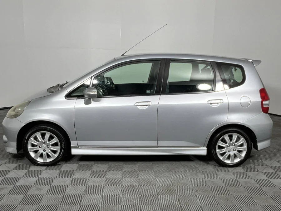 Used 2006 Honda Jazz 1.5 - WeBuyCars Witbank Used 2006 Honda Jazz 1.5 - WeBuyCars Witbank