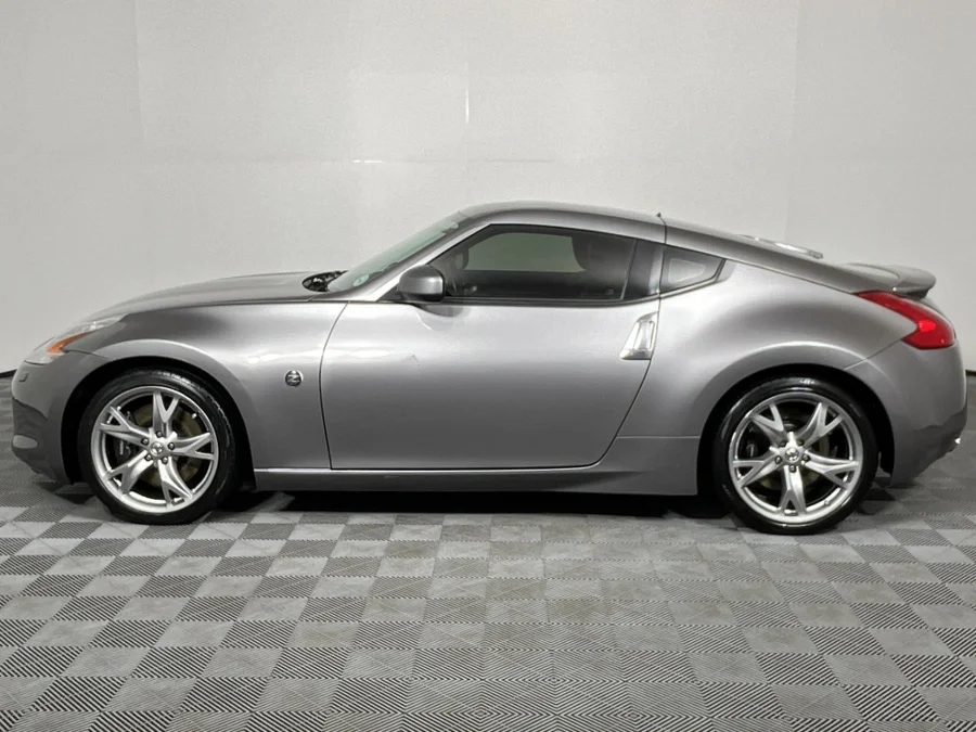 Used 2010 Nissan 370Z roadster automatic - WeBuyCars Witbank Used 2010 Nissan 370Z roadster automatic - WeBuyCars Witbank