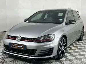 Used 2017 Volkswagen Golf GTI auto Used 2017 Volkswagen Golf GTI auto