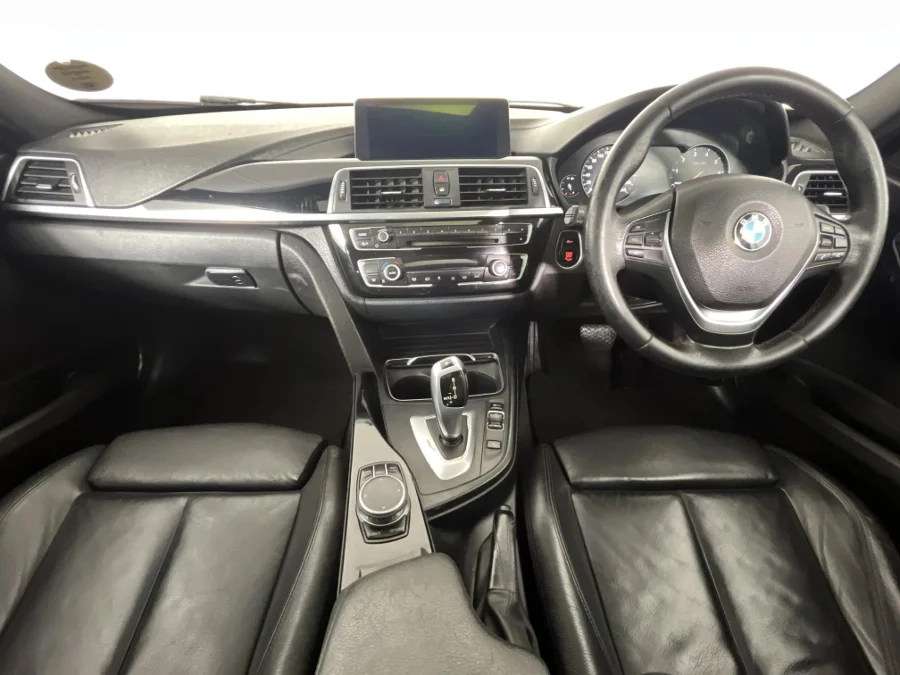 Used 2019 BMW 3 Series 320i Sport Line sports-auto - WeBuyCars The Dome Used 2019 BMW 3 Series 320i Sport Line sports-auto - WeBuyCars The Dome