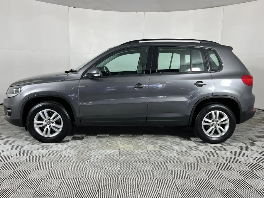 Used 2015 Volkswagen Tiguan 2.0TDI Trend&Fun - WeBuyCars The Dome Used 2015 Volkswagen Tiguan 2.0TDI Trend&Fun - WeBuyCars The Dome