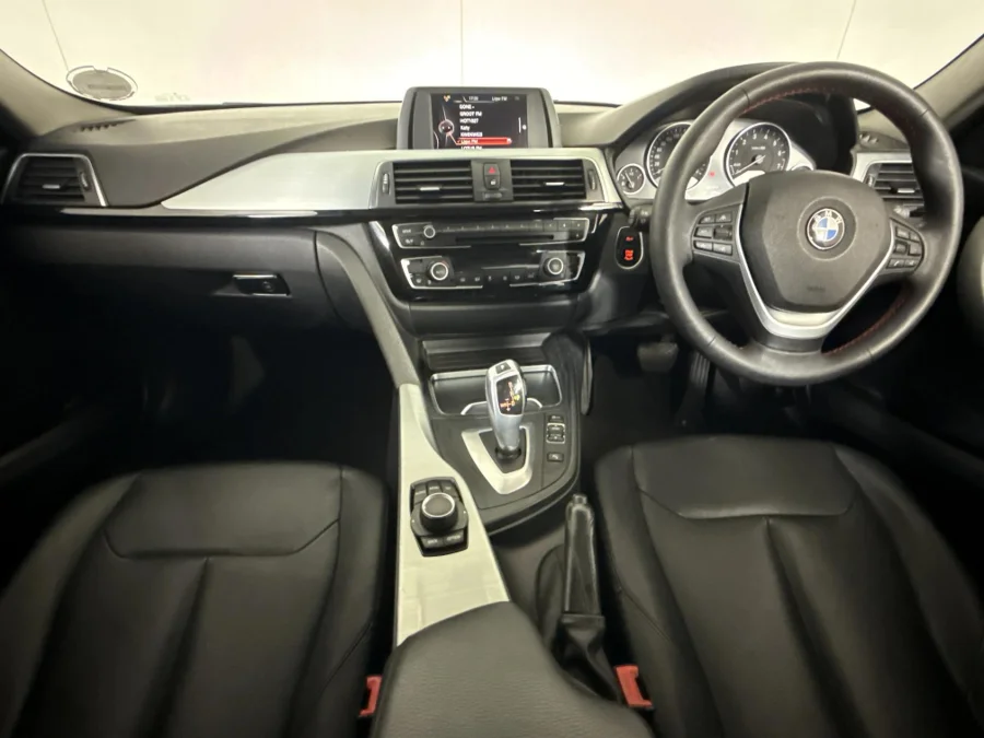 Used 2015 BMW 3 Series 320i sports-auto - WeBuyCars Midstream Used 2015 BMW 3 Series 320i sports-auto - WeBuyCars Midstream