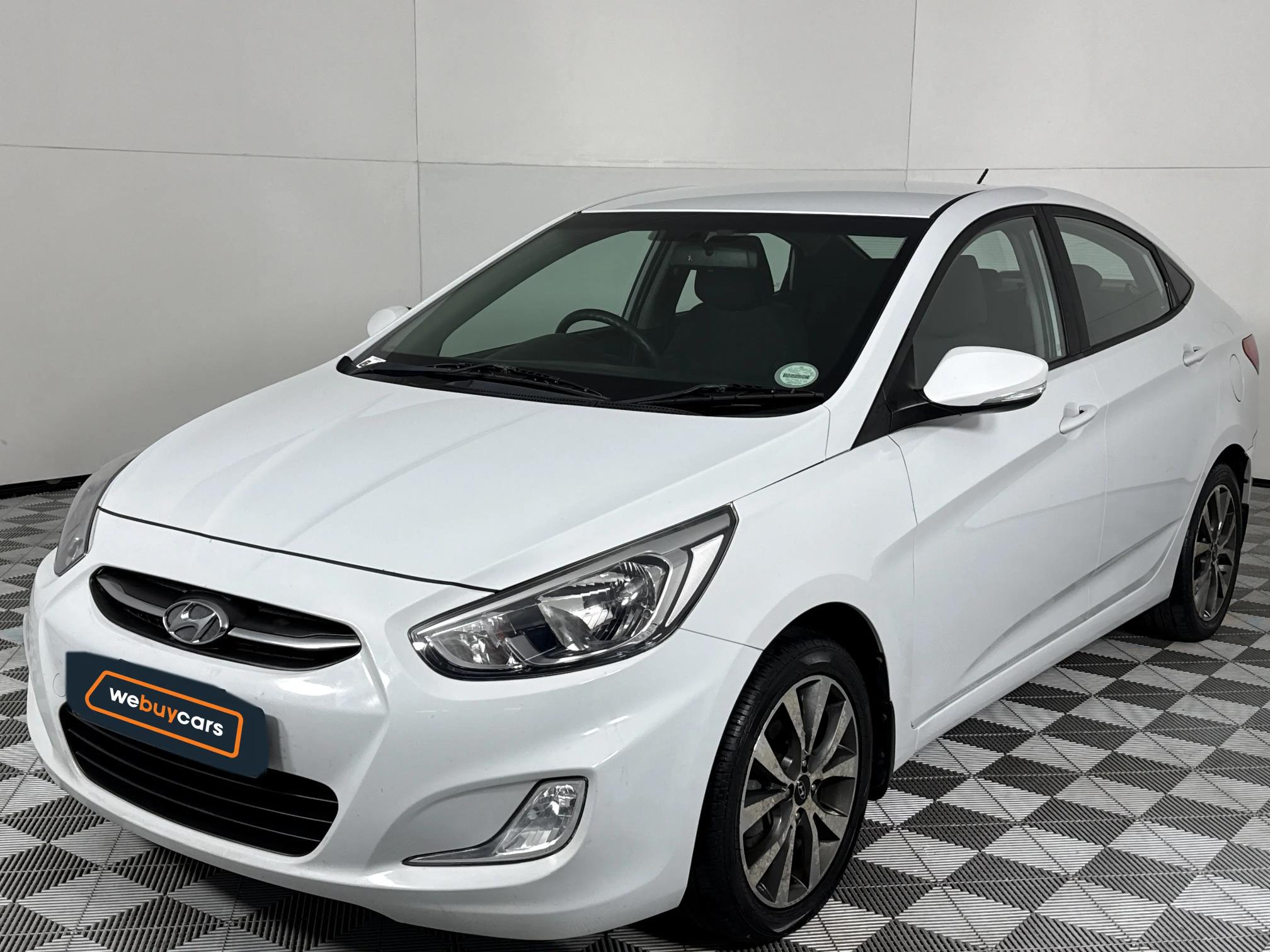 Used 2018 Hyundai Accent sedan 1.6 Fluid auto