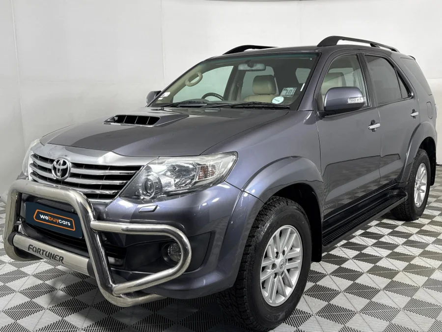 Used 2012 Toyota Fortuner 3.0D-4D Limited - WeBuyCars Silverlakes Used 2012 Toyota Fortuner 3.0D-4D Limited - WeBuyCars Silverlakes