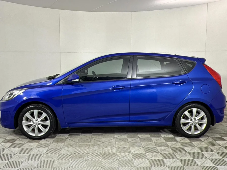 Used 2014 Hyundai Accent hatch 1.6 Fluid - WeBuyCars Polokwane