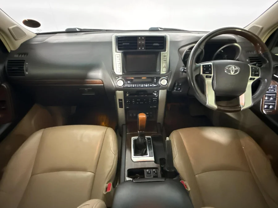 Used 2010 Toyota Land Cruiser Prado 4.0 VX - WeBuyCars Brackenfell Cape Town Used 2010 Toyota Land Cruiser Prado 4.0 VX - WeBuyCars Brackenfell Cape Town