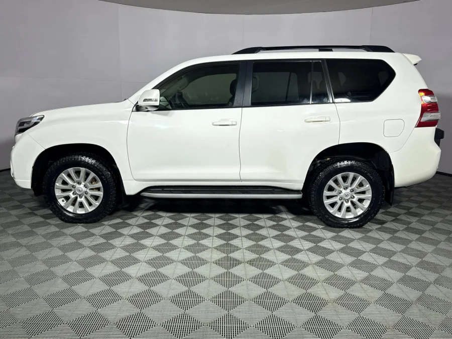 Used 2015 Toyota Land Cruiser Prado 3.0DT VX - WeBuyCars JHB South Used 2015 Toyota Land Cruiser Prado 3.0DT VX - WeBuyCars JHB South