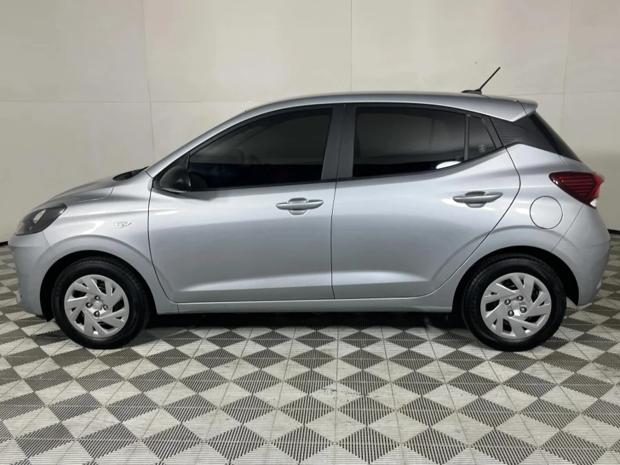 Used 2025 Hyundai Grand i10 1.0 Premium hatch - WeBuyCars Midstream Used 2025 Hyundai Grand i10 1.0 Premium hatch - WeBuyCars Midstream