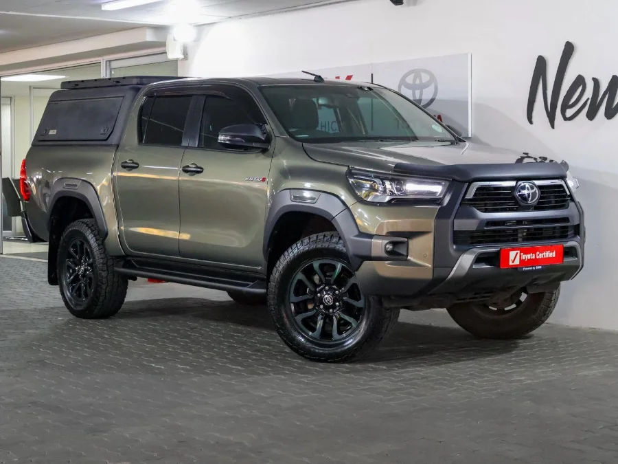 Used 2025 Toyota Hilux 2.8GD-6 double cab Legend auto - SMG Toyota Cresta Used 2025 Toyota Hilux 2.8GD-6 double cab Legend auto - SMG Toyota Cresta