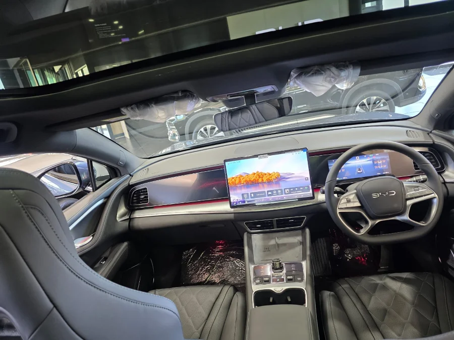 New 2025 BYD Sealion 7 Premium - Khensani Imports And Exports