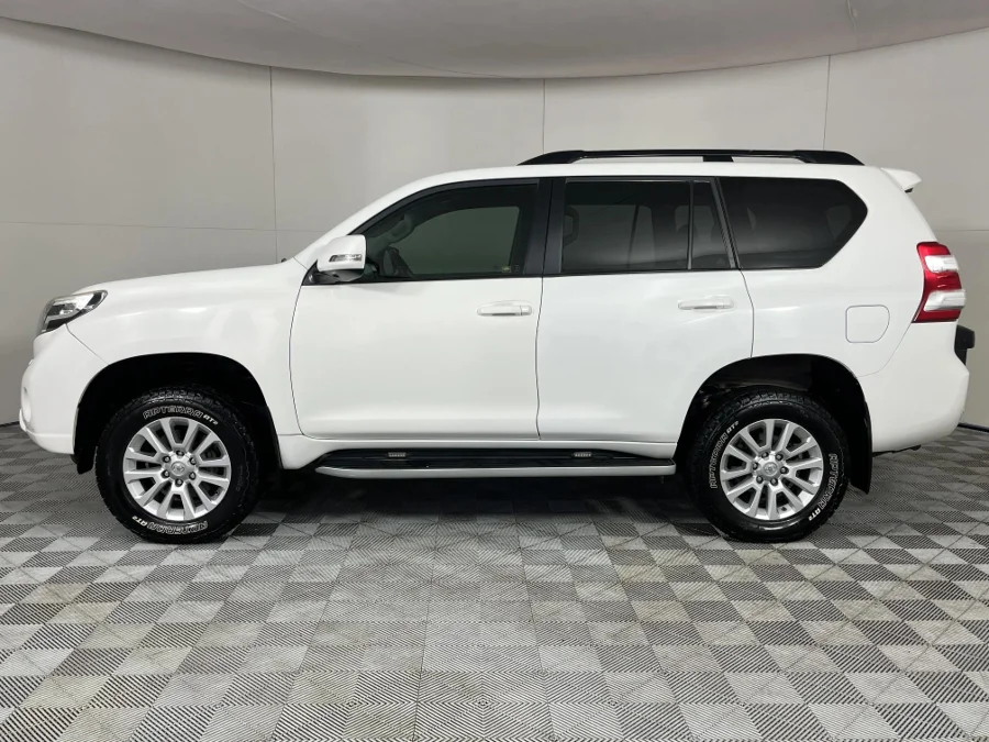 Used 2015 Toyota Land Cruiser Prado 3.0DT VX - WeBuyCars Mbombela Used 2015 Toyota Land Cruiser Prado 3.0DT VX - WeBuyCars Mbombela