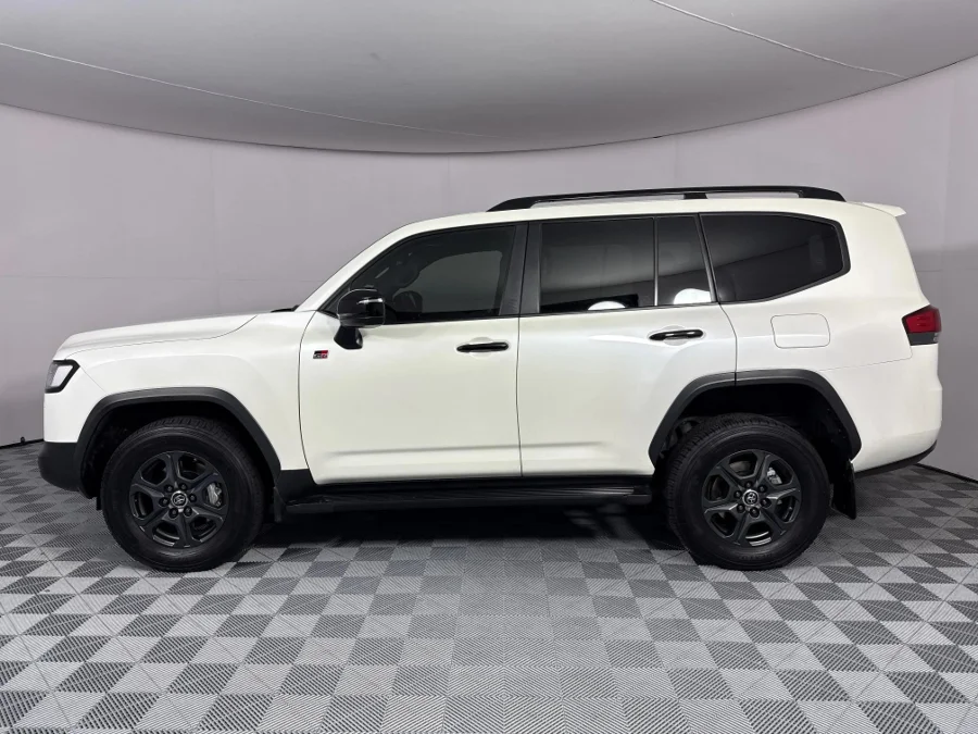 Used 2023 Toyota Land Cruiser 300 3.3D GR-Sport - WeBuyCars Lansdowne Used 2023 Toyota Land Cruiser 300 3.3D GR-Sport - WeBuyCars Lansdowne