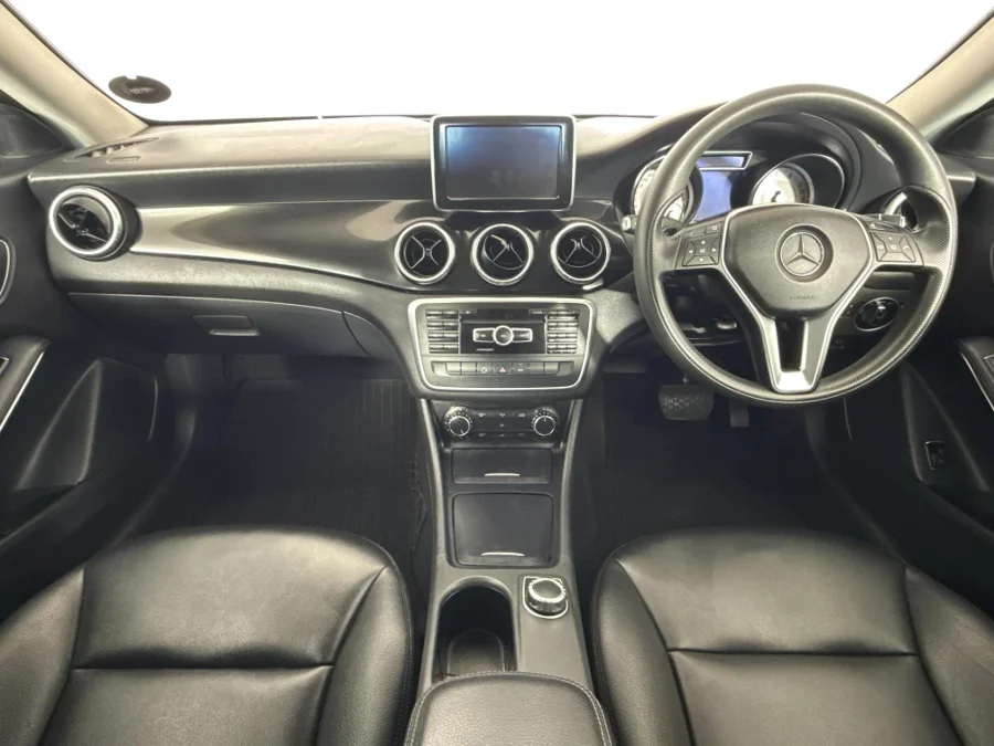 Used 2014 Mercedes-Benz CLA 200 auto - WeBuyCars Lansdowne Used 2014 Mercedes-Benz CLA 200 auto - WeBuyCars Lansdowne