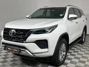 Used 2022 Toyota Fortuner 2.8GD-6 4x4 VX Used 2022 Toyota Fortuner 2.8GD-6 4x4 VX