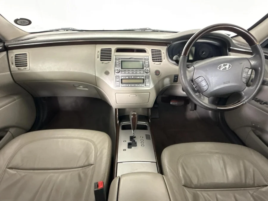 Used 2010 Hyundai Azera 3.3 GLS - WeBuyCars JHB South