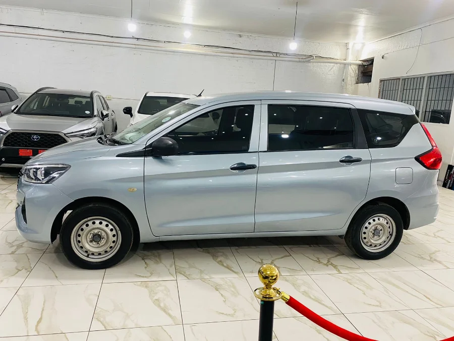 Used 2024 Toyota Rumion 1.5 SX manual - Marshalltown Auto Ridez Used 2024 Toyota Rumion 1.5 SX manual - Marshalltown Auto Ridez