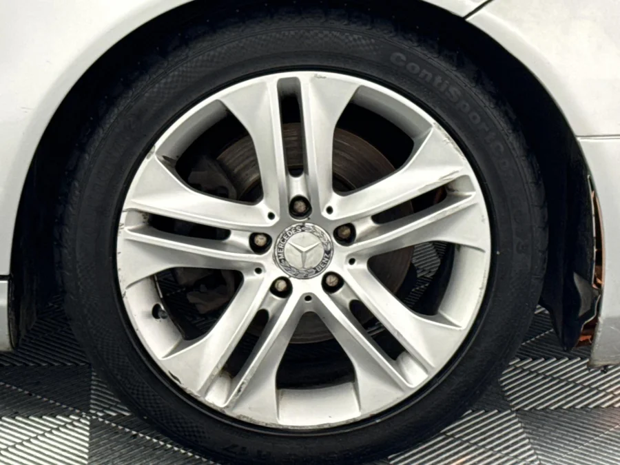 Preloaded Image 3