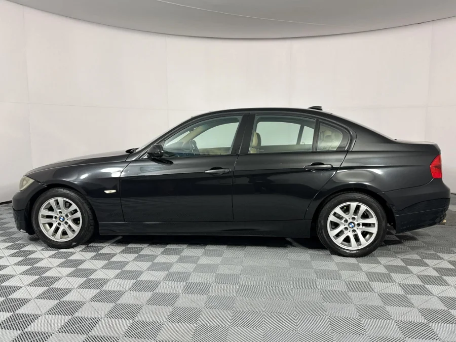 Used 2005 BMW 3 Series 320i steptronic - WeBuyCars Lansdowne Used 2005 BMW 3 Series 320i steptronic - WeBuyCars Lansdowne