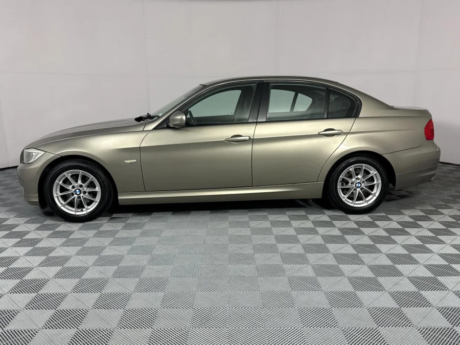 Used 2011 BMW 3 Series 320i auto - WeBuyCars Lansdowne