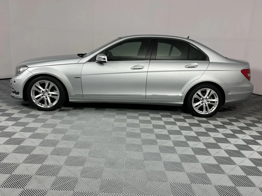 Used 2011 Mercedes-Benz C-Class C180 Avantgarde auto - WeBuyCars Richmond Used 2011 Mercedes-Benz C-Class C180 Avantgarde auto - WeBuyCars Richmond