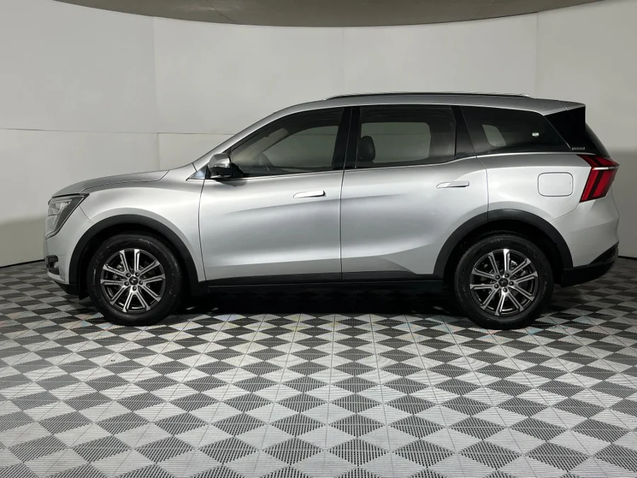 Used 2023 Mahindra XUV700 2.0T AX7 - WeBuyCars Silverlakes Used 2023 Mahindra XUV700 2.0T AX7 - WeBuyCars Silverlakes