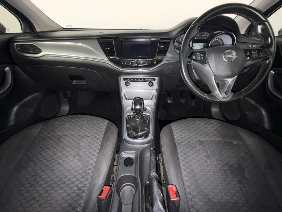 Used 2017 Opel Astra hatch 1.4 Turbo Enjoy - WeBuyCars Durban Used 2017 Opel Astra hatch 1.4 Turbo Enjoy - WeBuyCars Durban