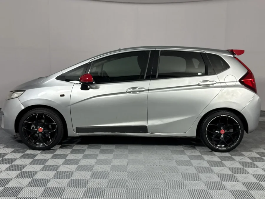 Used 2015 Honda Jazz 1.2 Comfort - WeBuyCars Lansdowne