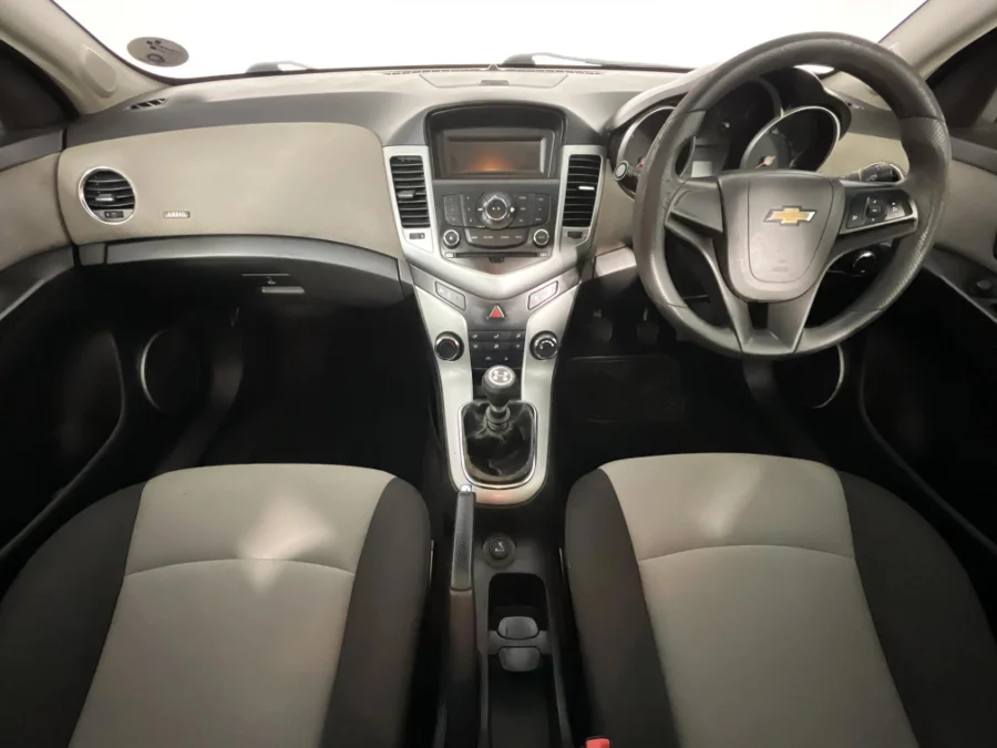 Used 2012 Chevrolet Cruze sedan 1.6 LS - WeBuyCars Brackenfell Cape Town